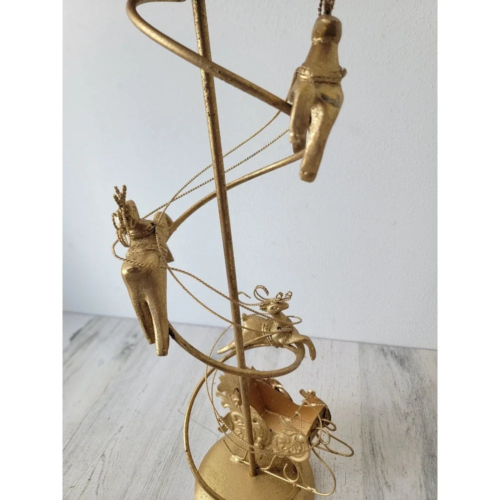 Dept 56 gold medal candlestick holder reindeer‎ Santa Claus Xmas home decor